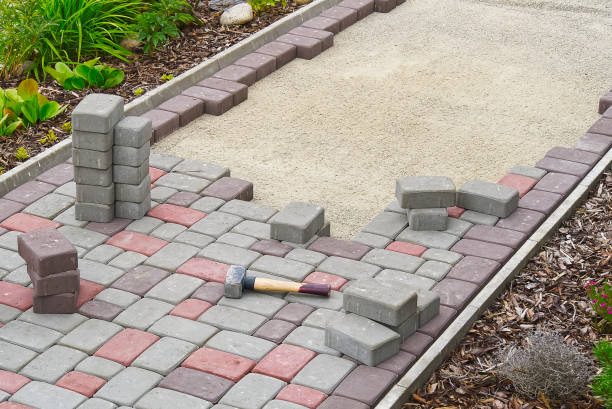  Valley Falls, KS Driveway Pavers Pros